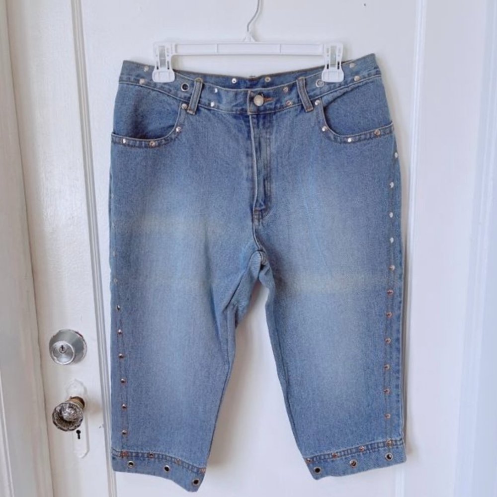 Star Blue Apparel Sz 10 Blue Jeans Capris Cropped Denim w Grommit & Stud Details